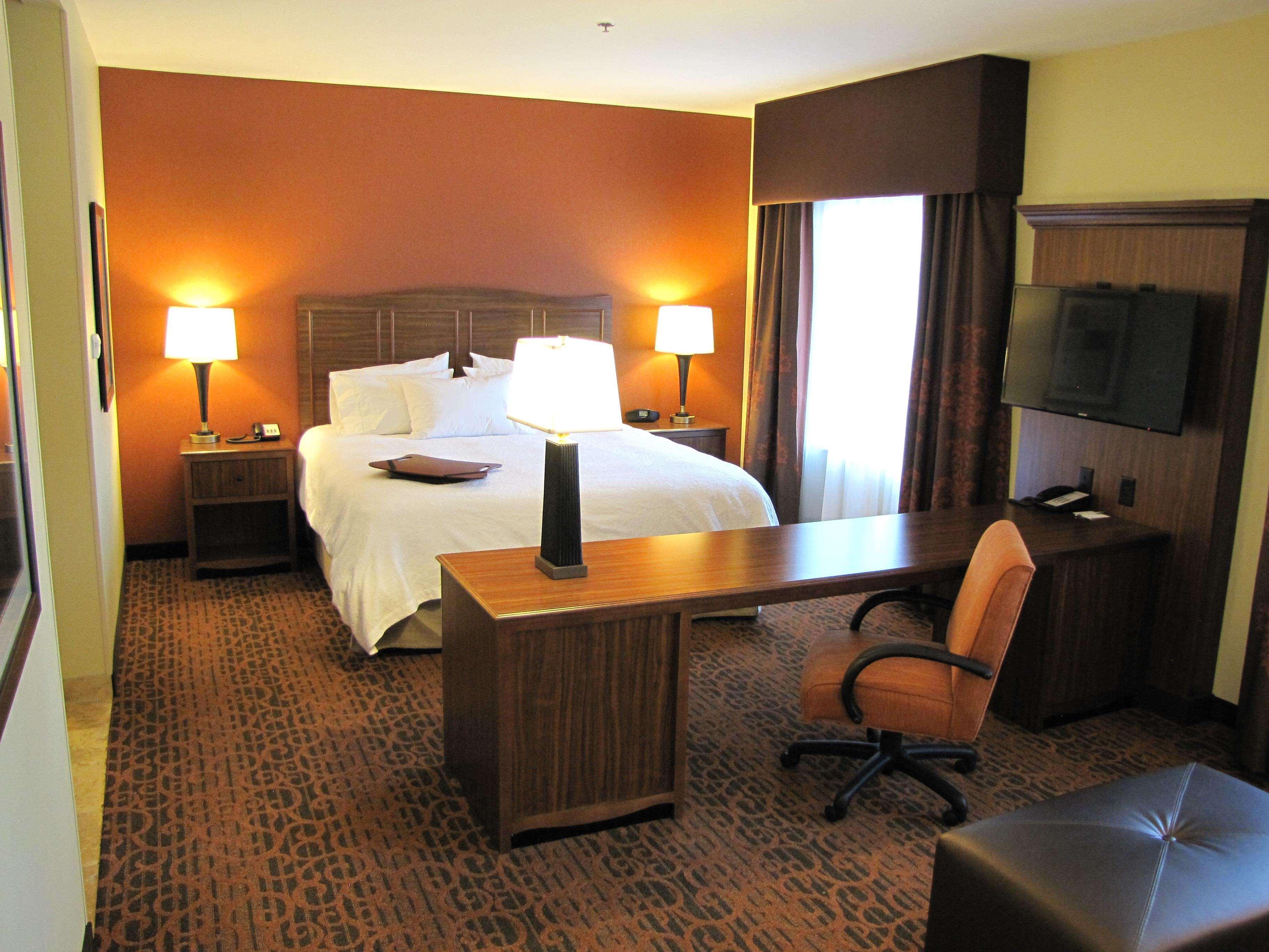 Hampton Inn & Suites Jamestown Bagian luar foto