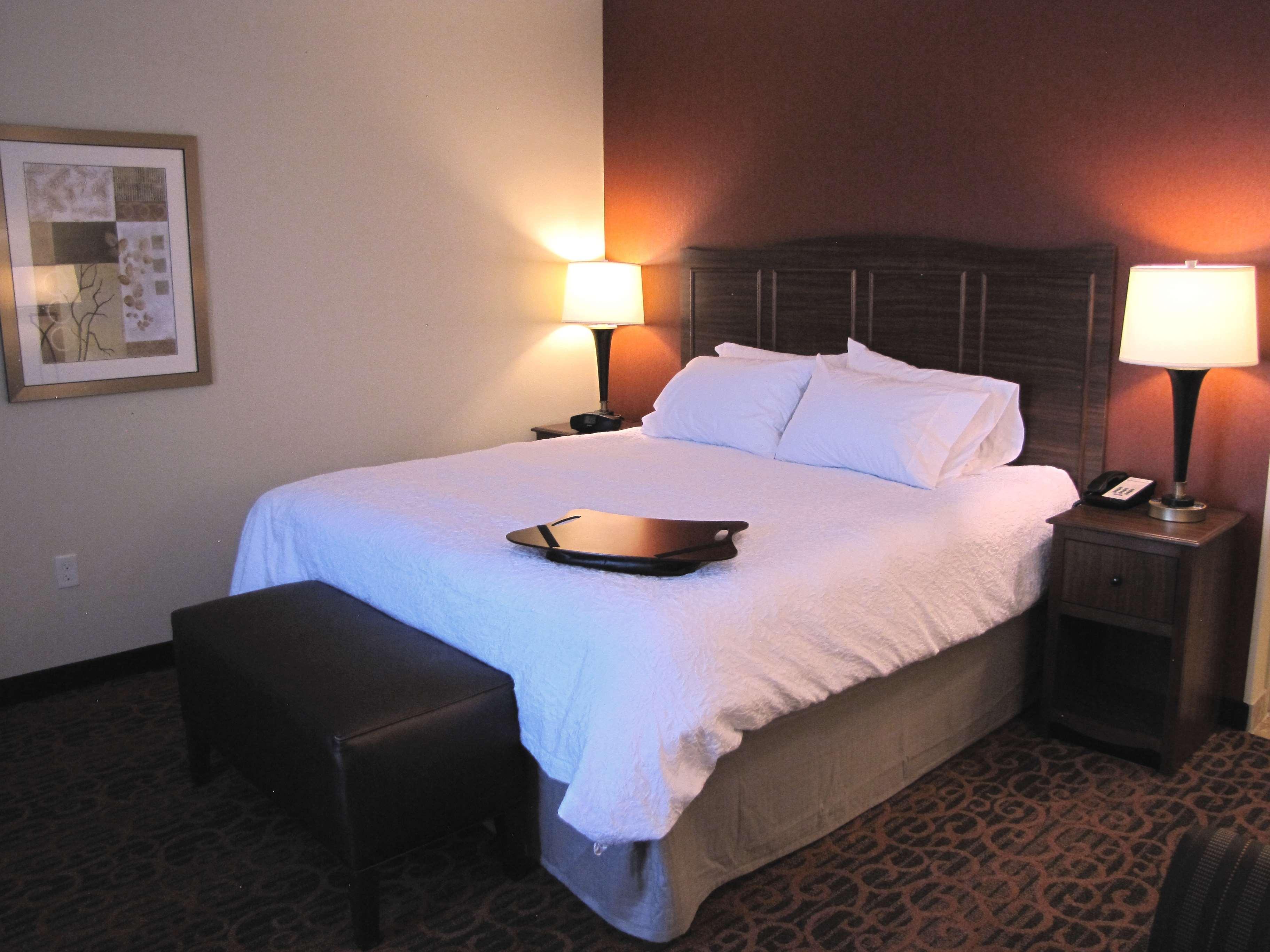Hampton Inn & Suites Jamestown Bagian luar foto