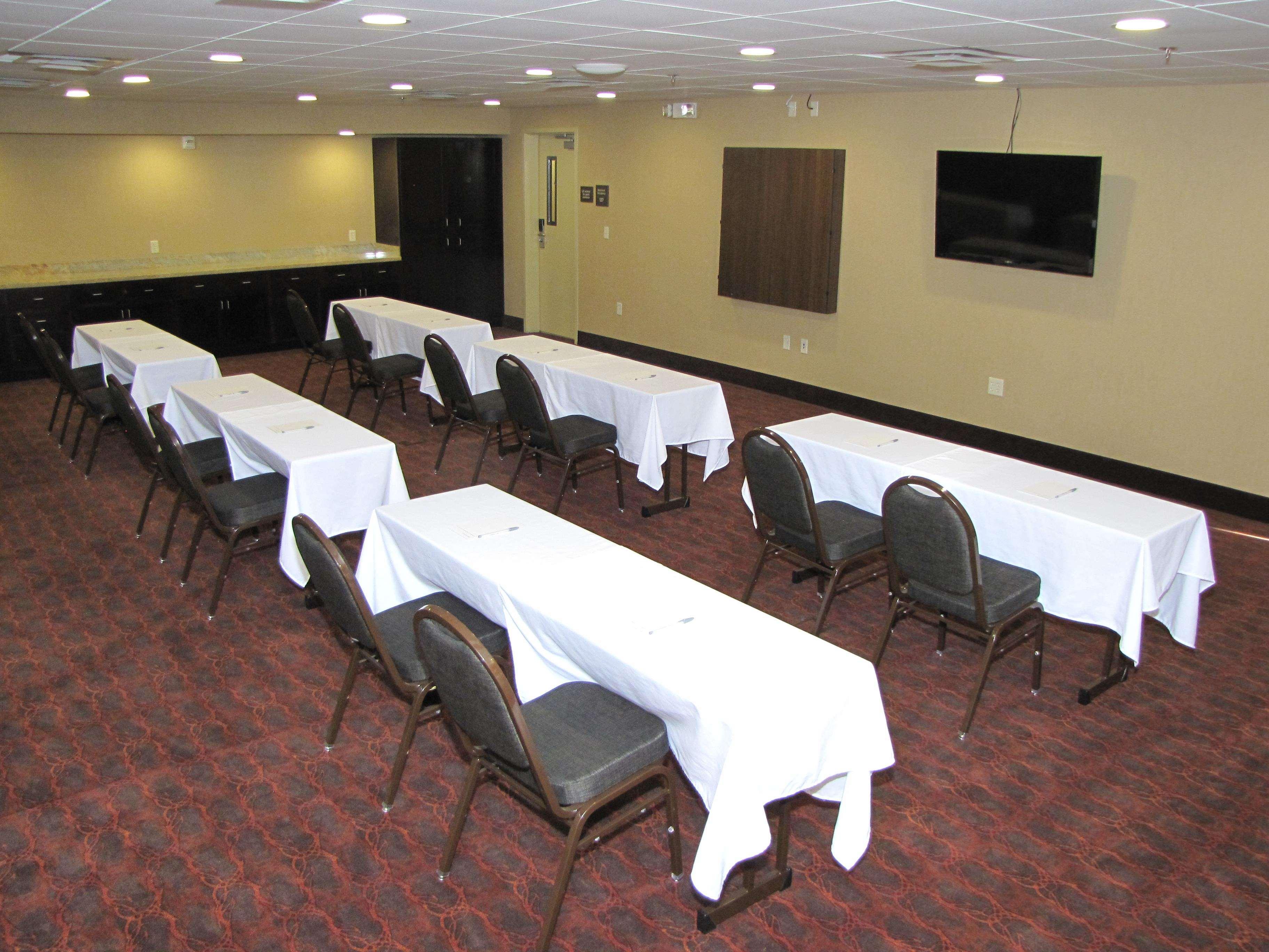 Hampton Inn & Suites Jamestown Bagian luar foto