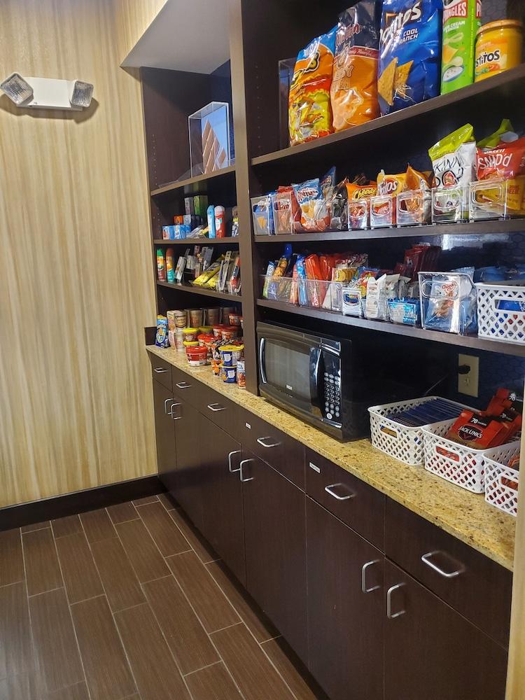 Hampton Inn & Suites Jamestown Bagian luar foto