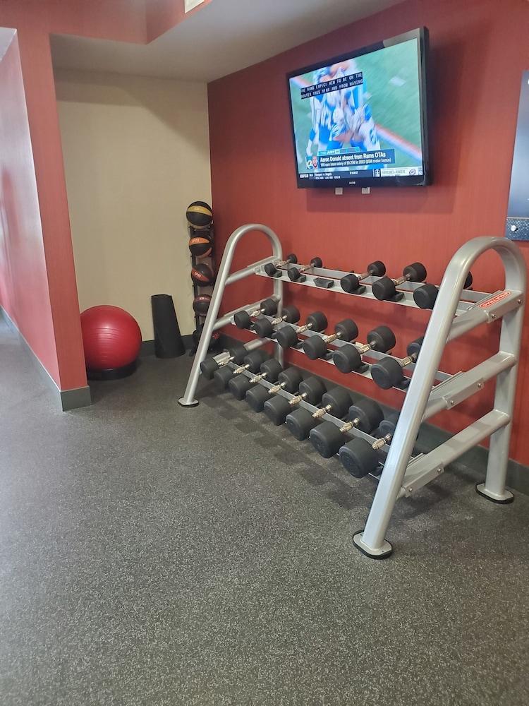 Hampton Inn & Suites Jamestown Bagian luar foto
